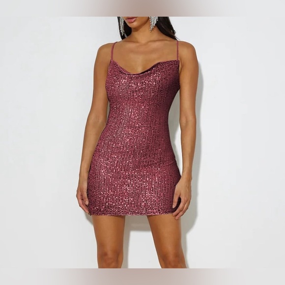 SIDEFEEL - Square Neck - Sequin Spaghetti Strap Backless Bodycon Mini Dresses - Picture 5 of 12